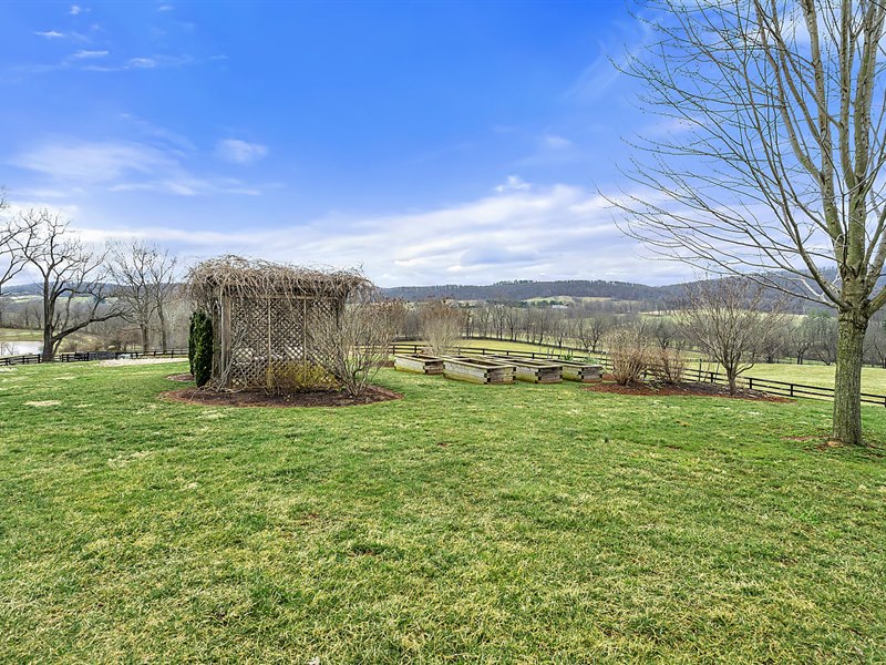 Northern VA Farm for Sale